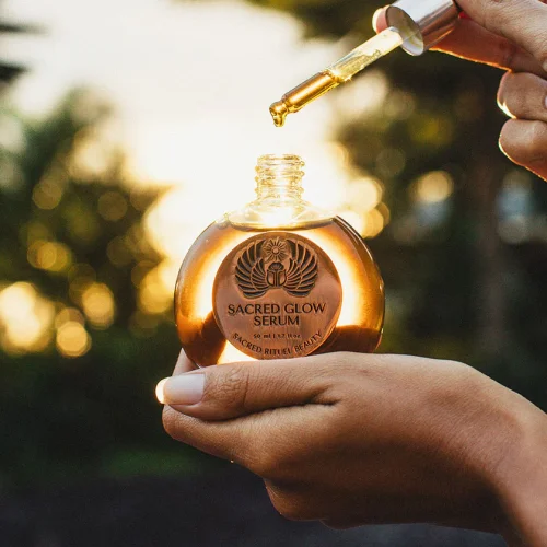 SoulPortraits_Maui_ThaisAquinoPhotography-66_1x1_7149bd72-5a13-44a4-8b91-fcb2b48c1553 | BEAUTIFY.TIPS best organic skincare