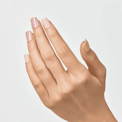 Modern Matte Nail Trend