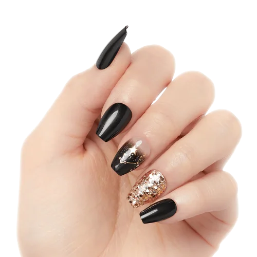 hush rush | BEAUTIFY.TIPS dark romance nails