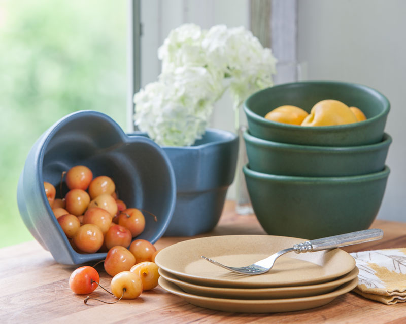 Heart Baker Bowl pottery heart dish Bennington Potters