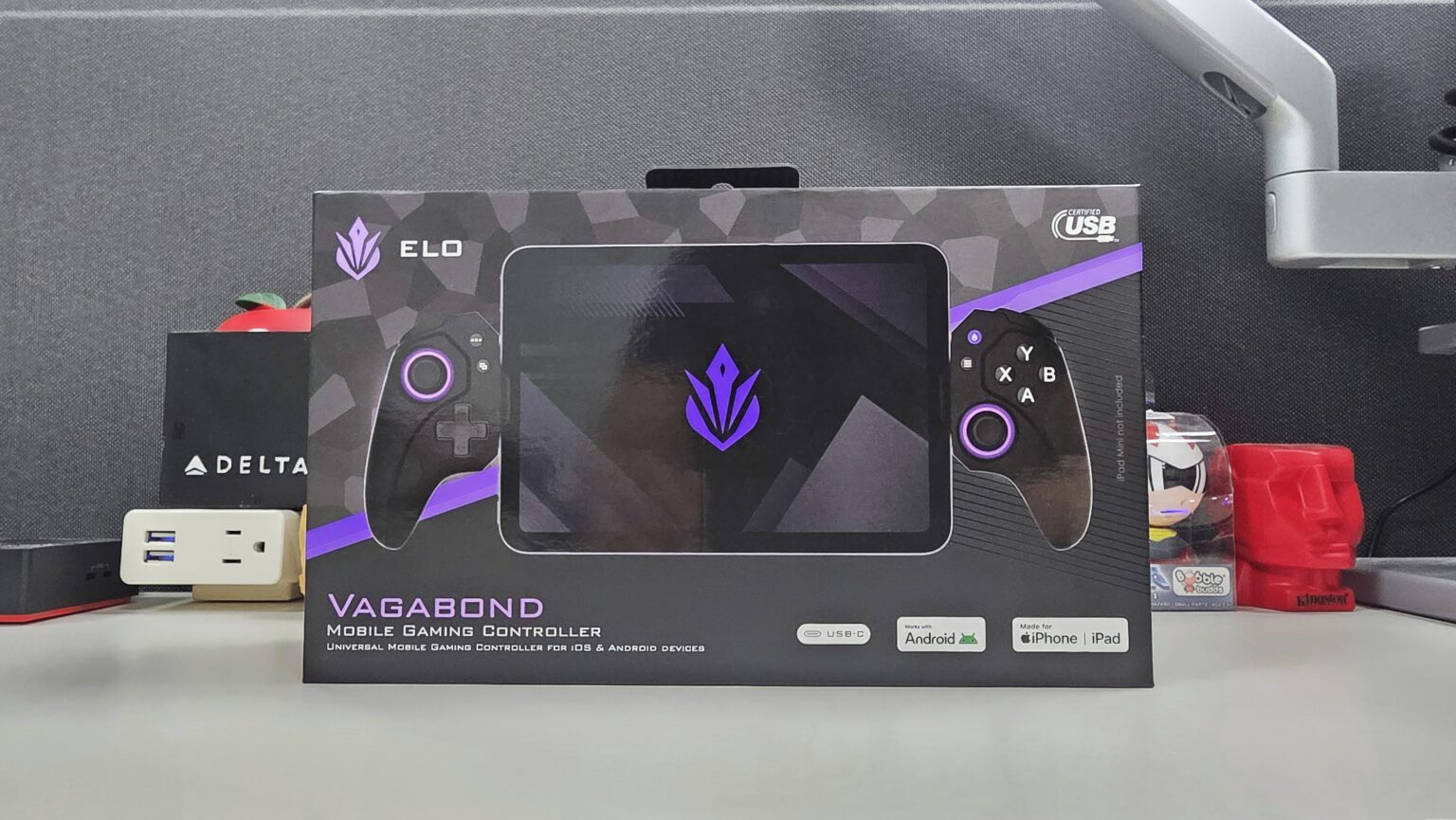 Vagabond Mobile Gaming Controller Packaging
