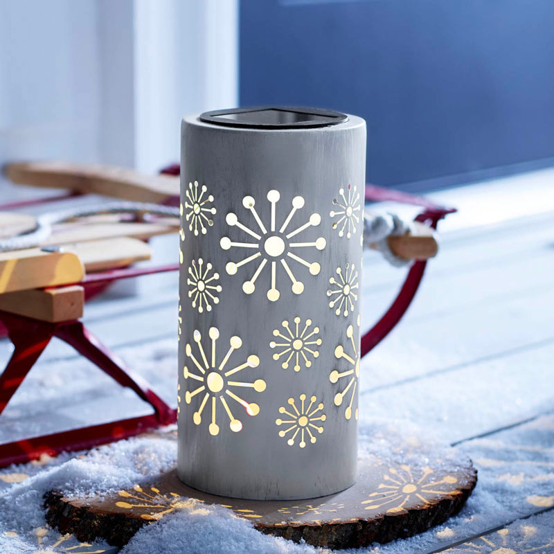 snowflake solar lantern
