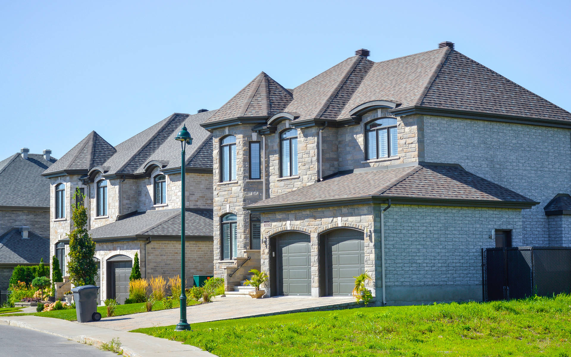 IAN CHARLEBOIS Real Estate & Mortgages Home Values