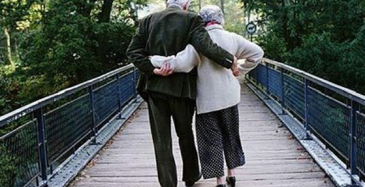 adultos mayores vejez