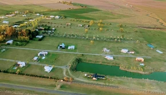 Calidad de vida a puro verde: un club de campo a pasos de la ciudad 37 Calidad de vida a puro verde: un club de campo a pasos de la ciudad 36