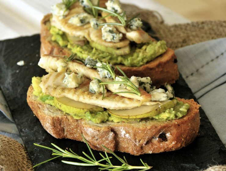 Tostadas de palta: el consejo de un millonario australiano para los jóvenes 3 como hacer bruschetta