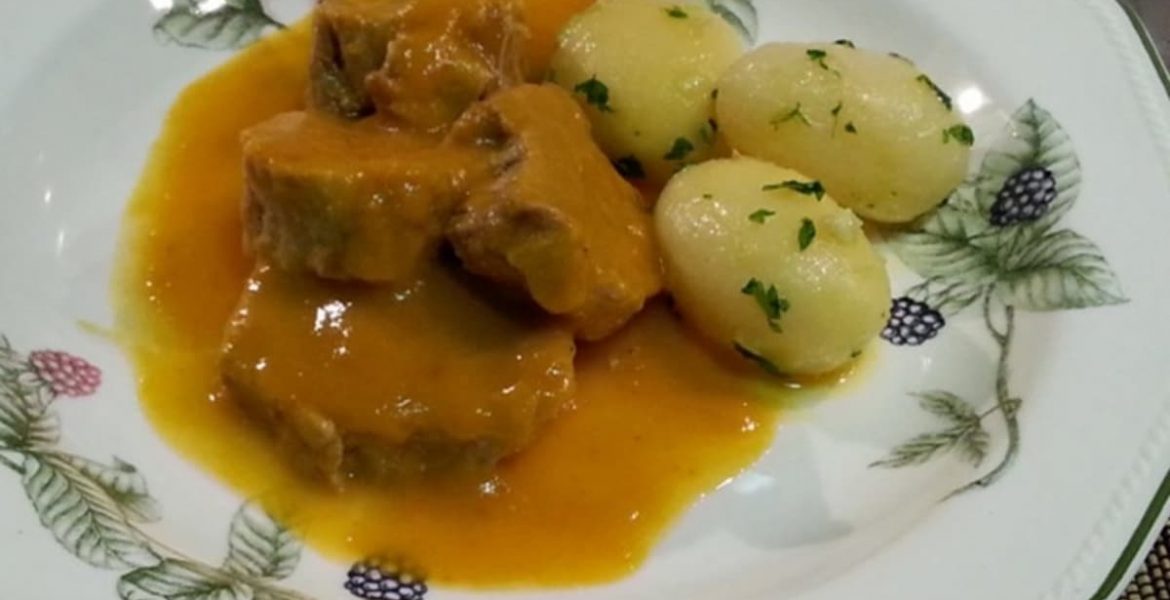 lomo de cerdo con coco