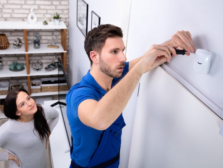 Cómo conectar un sensor de movimiento