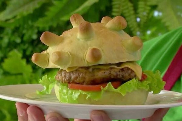 Un restaurante inventa la "coronaburger" para evitar la bancarrota 4 Un restaurante inventa la "coronaburger" para evitar la bancarrota 4