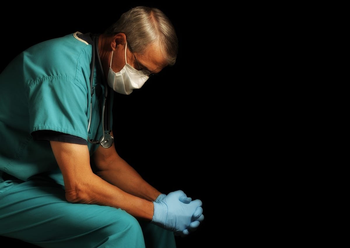 La jaula electrónica: los riesgos de la tentación autoritaria en la salida del aislamiento 6