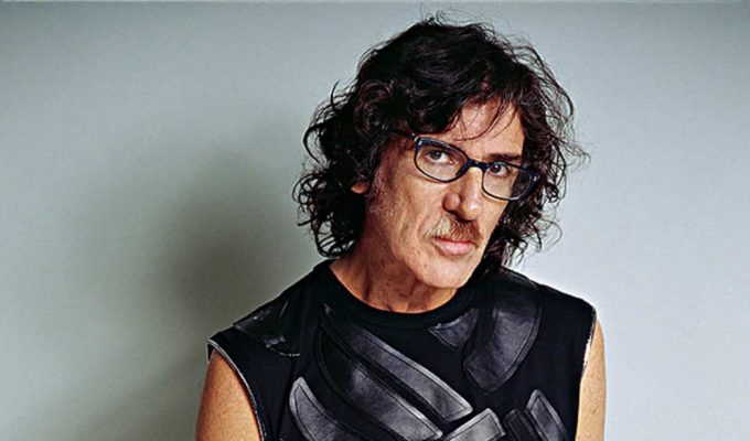 Foto del músico argentina Charly Garcia
