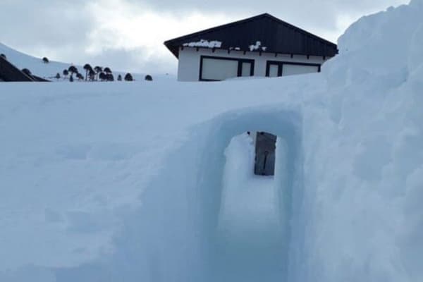 caviahue tunel nieve 