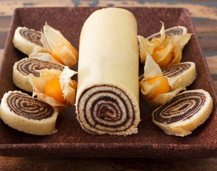 Pionono relleno de chocolate y nutella