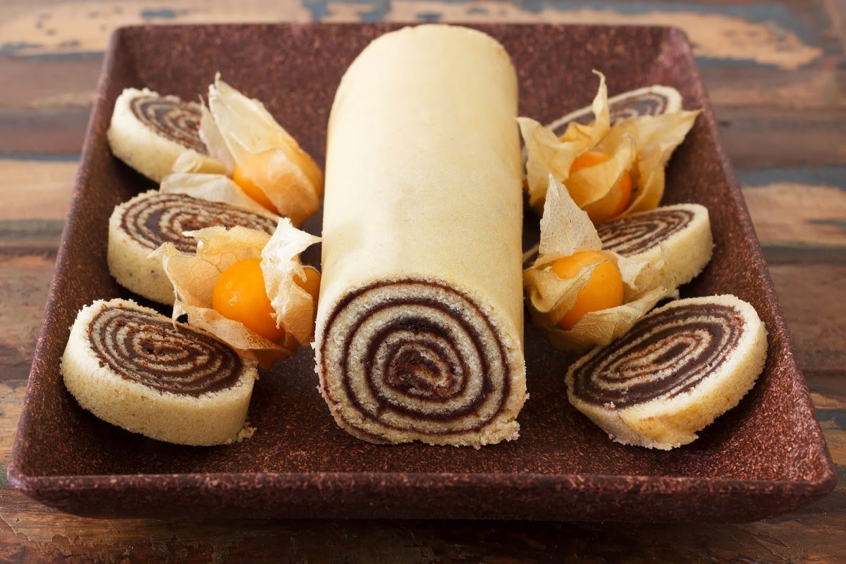 Pionono relleno con Nutela Pionono relleno con dulce de leche o Nutela