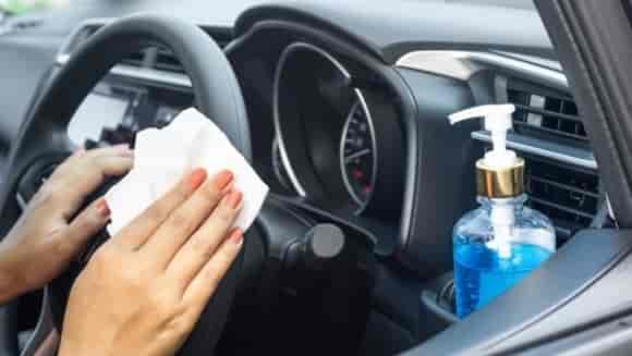 Atención: el calor puede prender fuego el alcohol en gel del auto 3