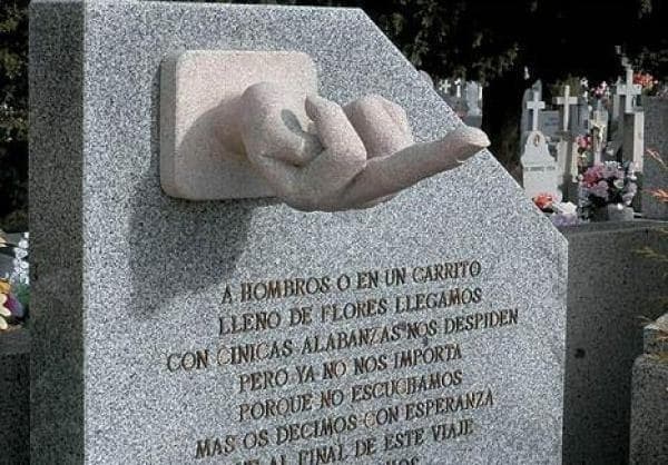 "Les dije que me siento mal": lapida graciosa