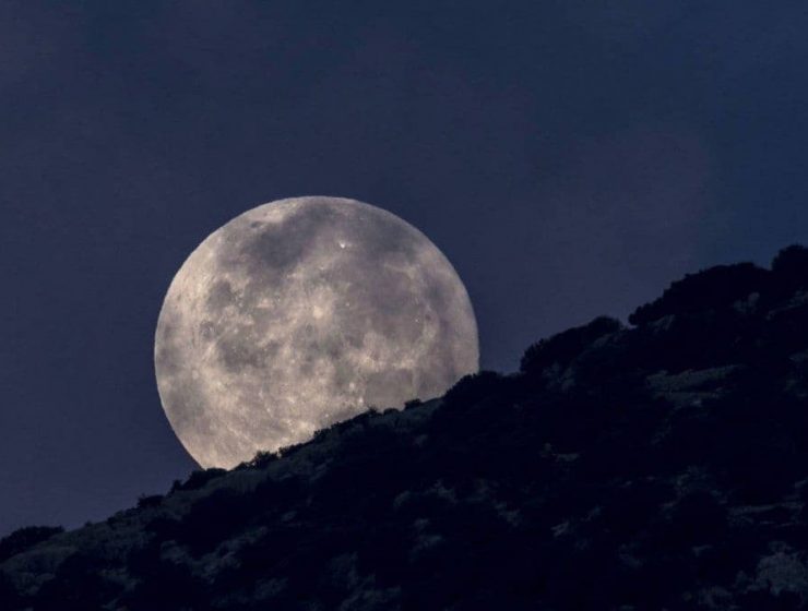 Luna nueva en Acuario del 29 de enero 2025: cómo afecta a cada signo 8 Luna nueva en acuario enero 2025