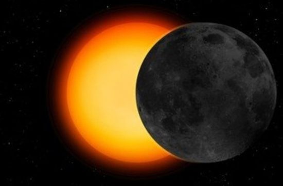 foto de un eclipse de luna 2025