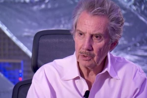 magnate ofrece 1 millon de dolares