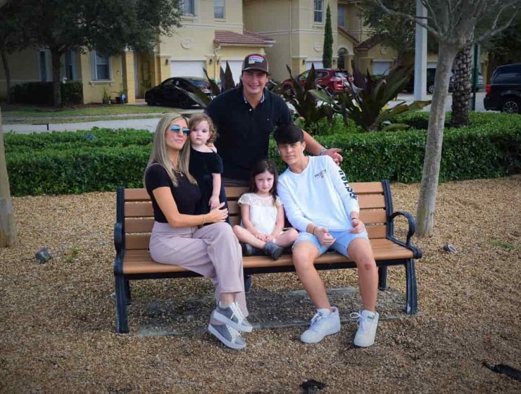 Son argentinos, se fueron a Miami con sus hijos y triunfan vendiendo churros 16 argentinos en miami