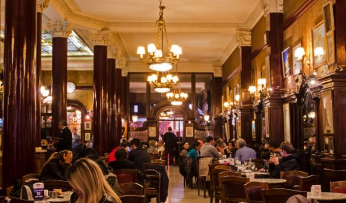 Día de los Cafés de Buenos Aires: recorridos y música en bares históricos 2