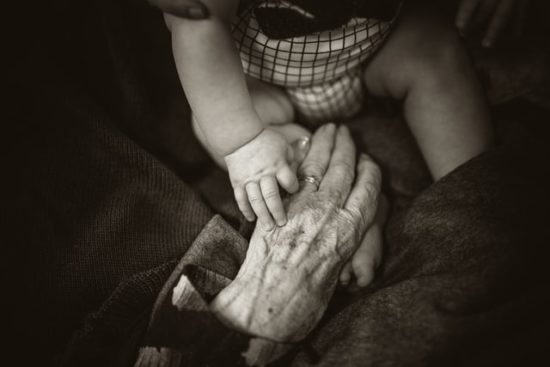 abuelas y nietos