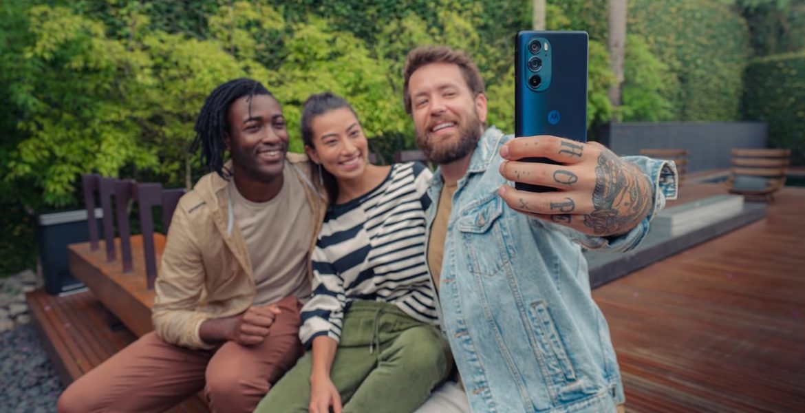 Se agranda la familia premium de Motorola: lo que debés saber del nuevo Edge 30 Pro 3
