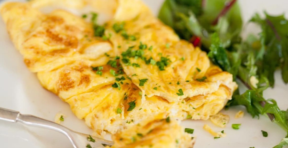 cómo hacer un omelette