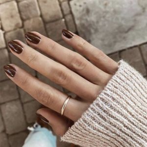 Colores de uñas 2023