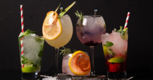Bebidas frutales y tragos sin alcohol: coctelería 2025 12