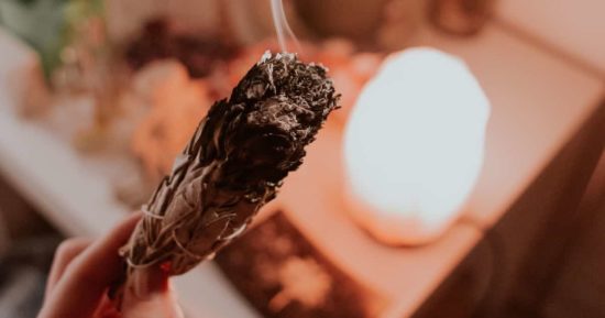 Ritual de Mhoni Vidente: cómo atraer prosperidad y abundancia en 2025 6