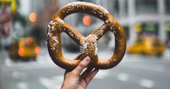 Cómo hacer pretzels caseros: receta americana sencilla 3