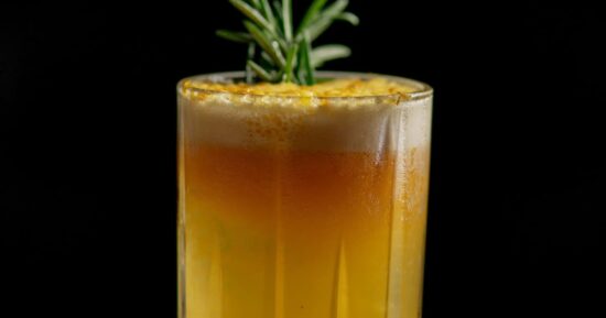 9 recetas de cócteles fáciles para hacer en las fiestas 13