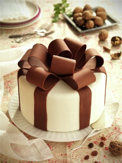 Qué es fondant y cómo se usa: receta casera para tortas soñadas 4