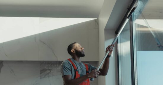 Cómo limpiar ventanas y vidrios sin dejar marcas 6