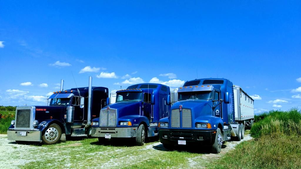 OTR Hopper Driver. Health Ins, Paid Vacation