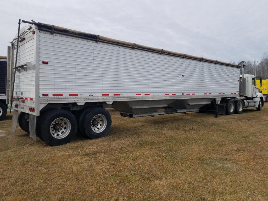 2007 Freightliner and 2012 Hopper Timpte Hopper