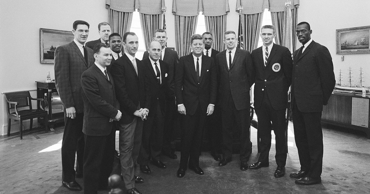 Why Do Sports Teams Visit the White House? — Bunk