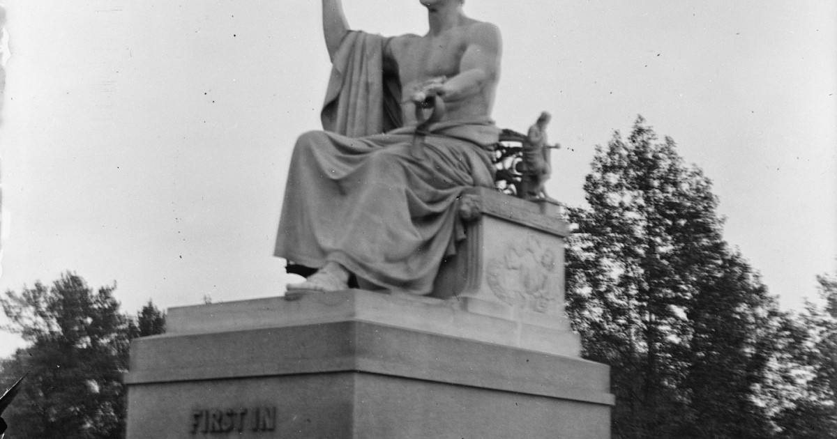 The First Statue Removed From the Capitol — Bunk