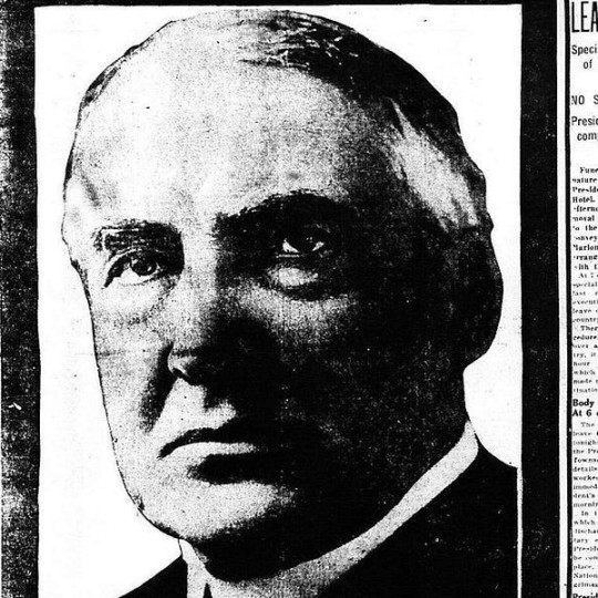 A newspaper article about Warren G. Harding's death.