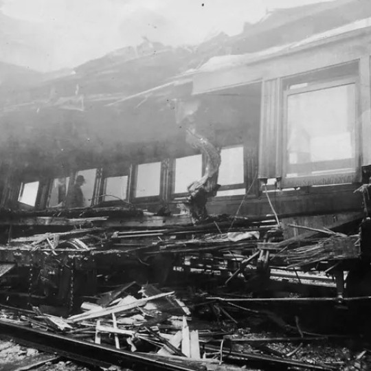 Aftermath of the Park Avenue Tunnel Crash