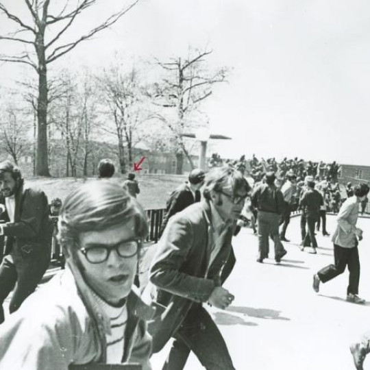 Students flee gunfire on the campus of Kent State