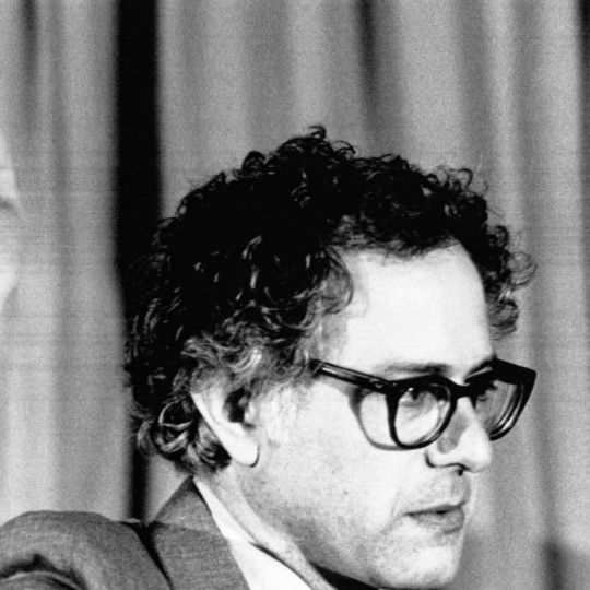 A young Bernie Sanders getting sworn in.