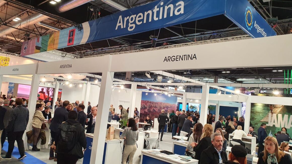 La Ruta 40 en FITUR 2025: el stand de Argentina proyectará al mercado europeo un documental sobre su carretera más extensa
