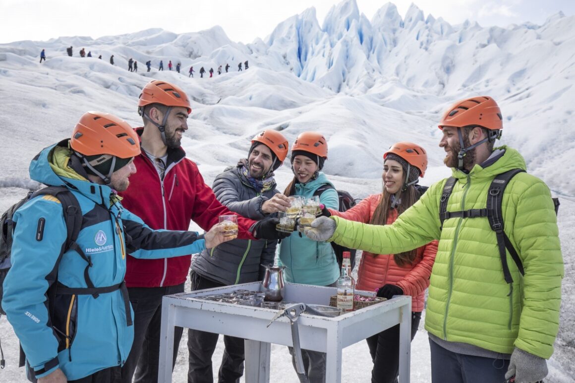 El minitrekking en el glaciar Perito Moreno podría realizarse durante todo el año 1