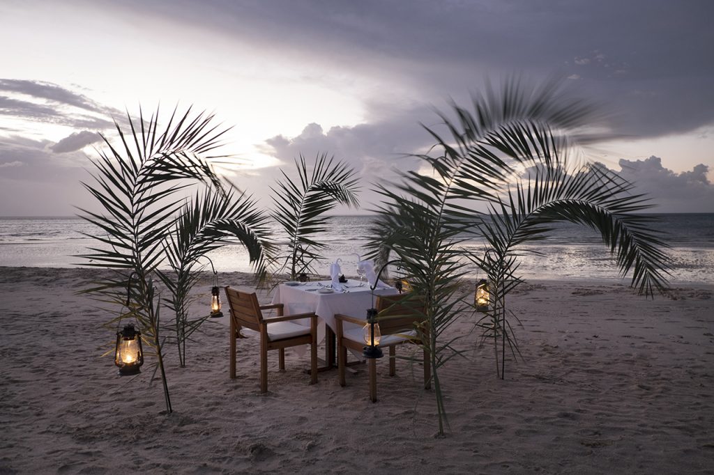 Jantar no Azura Benguerra, Moçambique - foto: André Klotz