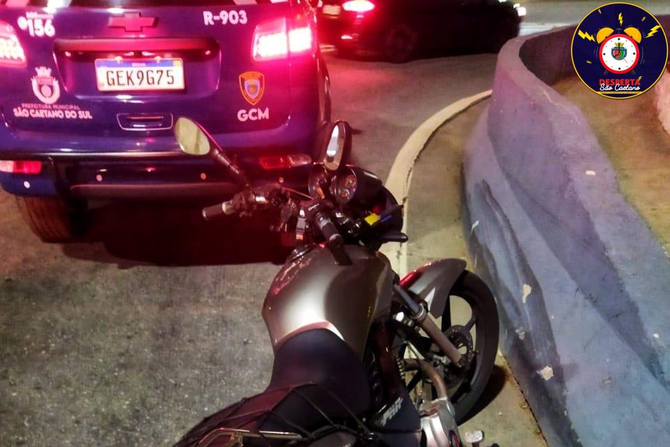 Operação Bloqueio de São Caetano detém homem que roubou motocicleta no Bairro Fundação Operação Bloqueio de São Caetano detém homem que roubou motocicleta no Bairro Fundação