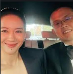 爸爸和妈妈 cryptocurrency logo