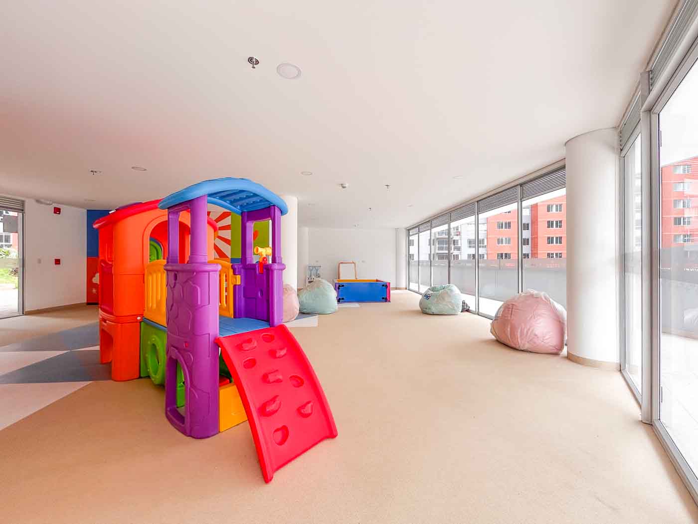 Juegos infantiles Aragua apartamentos - 2026