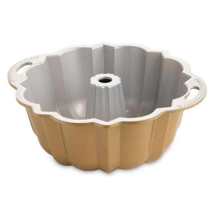 Nordic Ware Anniversary Bundt Pan